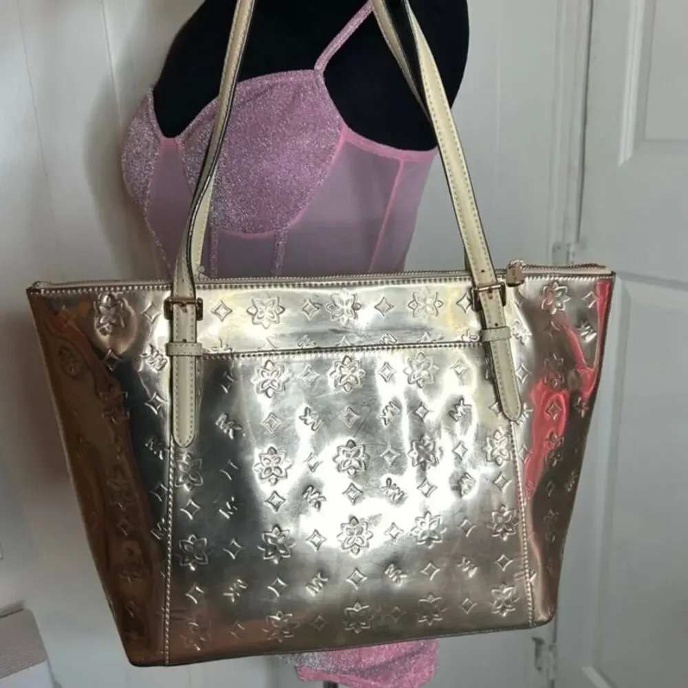 °｡⋆♡ Michael Kors Ciara Rose Gold Metallic Tote Bag NWT (HB-18)